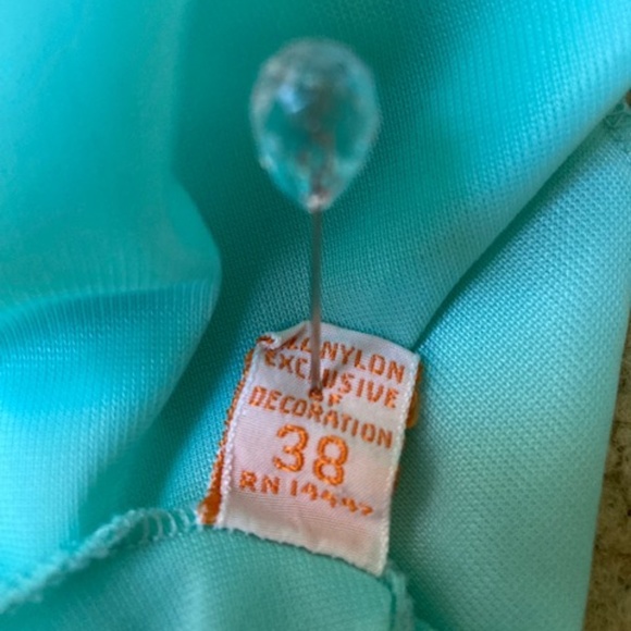 1950's Gotham Turquoise Nylon & Chiffon Nightie - Picture 10 of 13